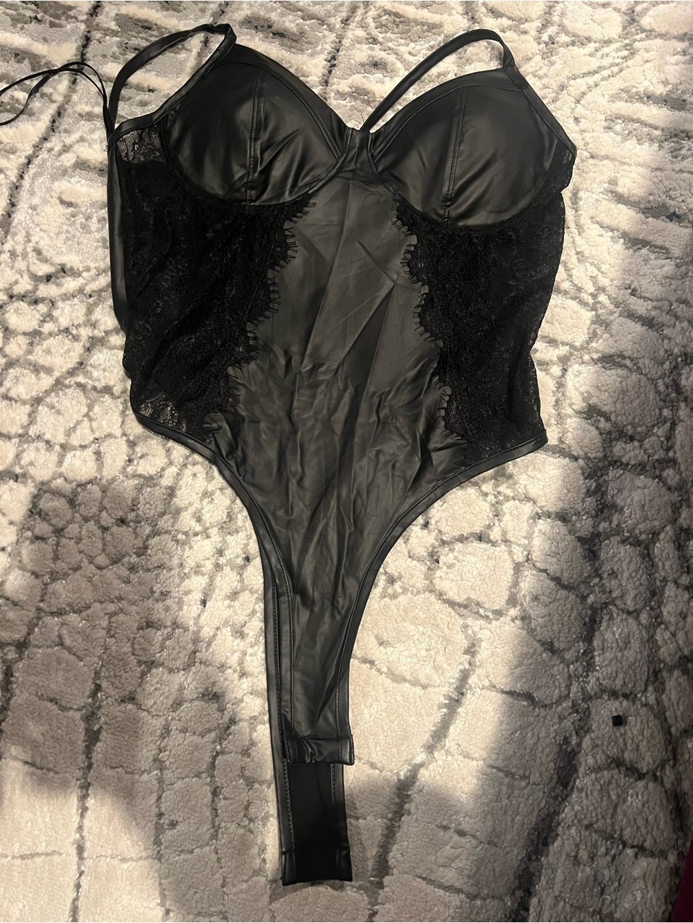 Bozzolo Black leather look Lace-Trim Bodysuit